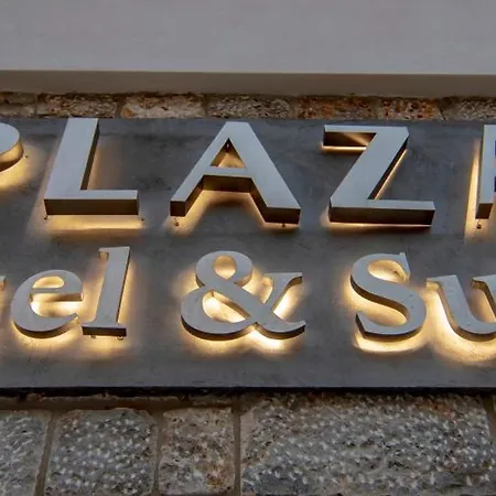 Plaza מאסורי