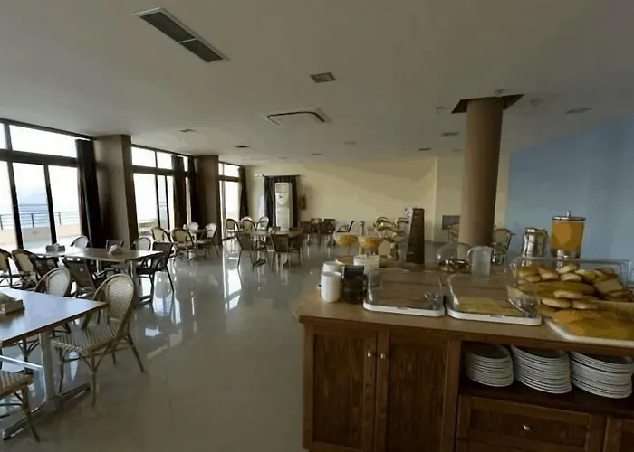 Plaza 3* Masouri