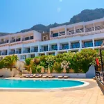 Plaza 3* Masouri