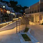 Plaza Hotel 3*