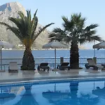 Hotel Plaza 3*