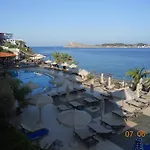 Hotel Plaza