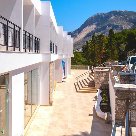 Plaza 3* Maszúri