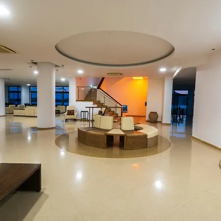 Hotel Plaza Massouri