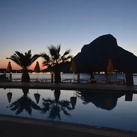 Plaza Hotel Massouri